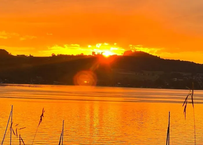 Exklusiver Seetraum Am Attersee Direkt Am 펜션 Litzlberg