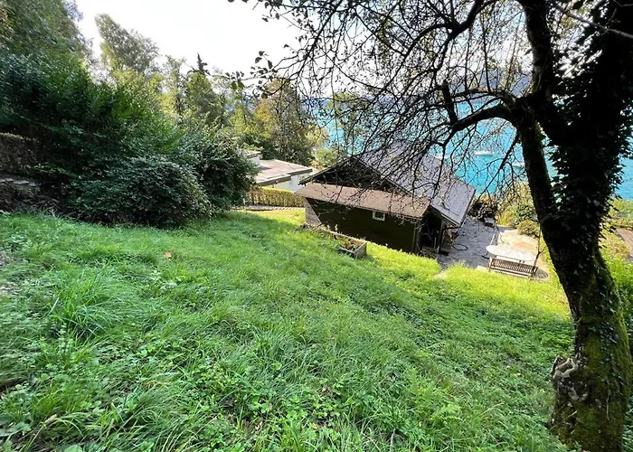 Exklusiver Seetraum Am Attersee Direkt Am